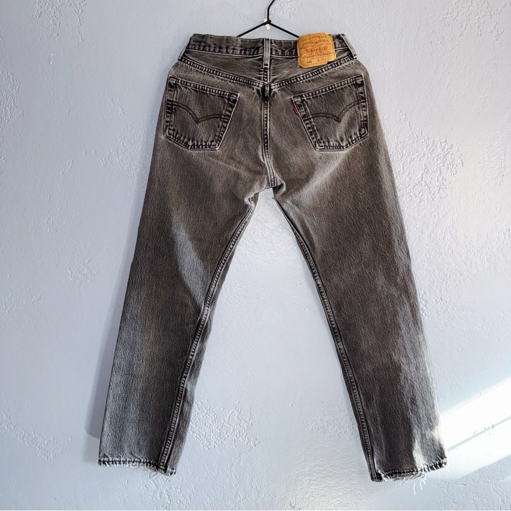 Levi’s 501 90s Vintage grunge faded Jeans Size 30/ 27” - Picture 3 of 13